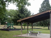 Arch Park Mount Vernon Shelter and Playground.