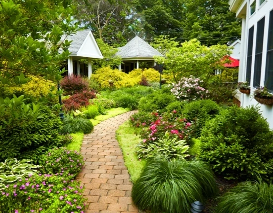 Gardens at the Mount Vernon Inn