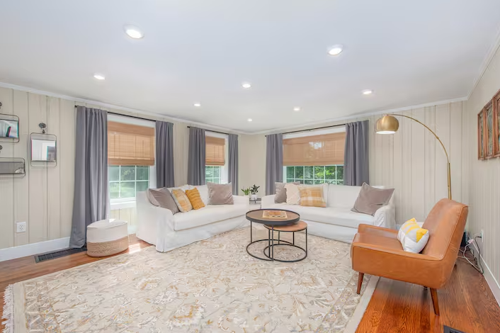 Grey Goose Cottage Living Room.