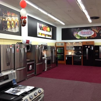 Herald's Appliances interior.