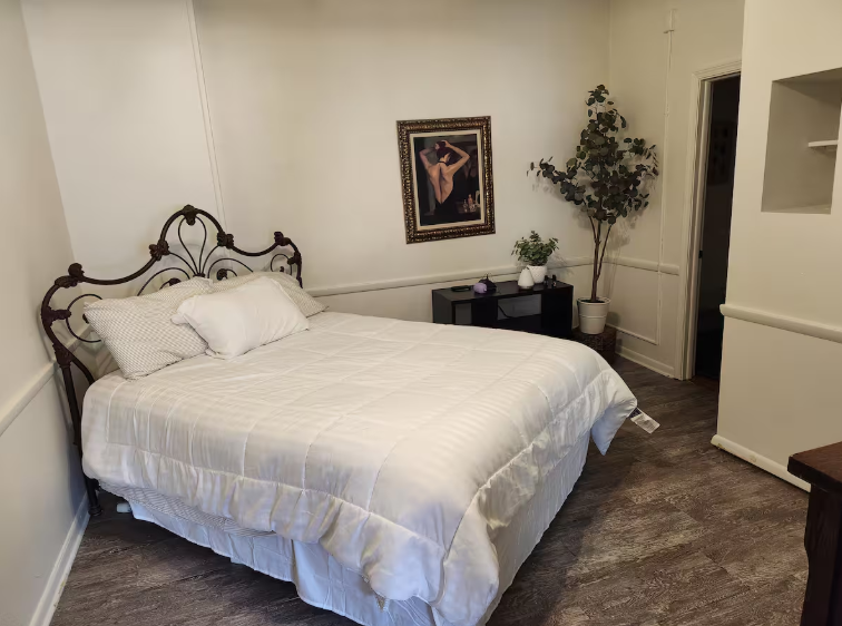 Kremlin Loft Bedroom.