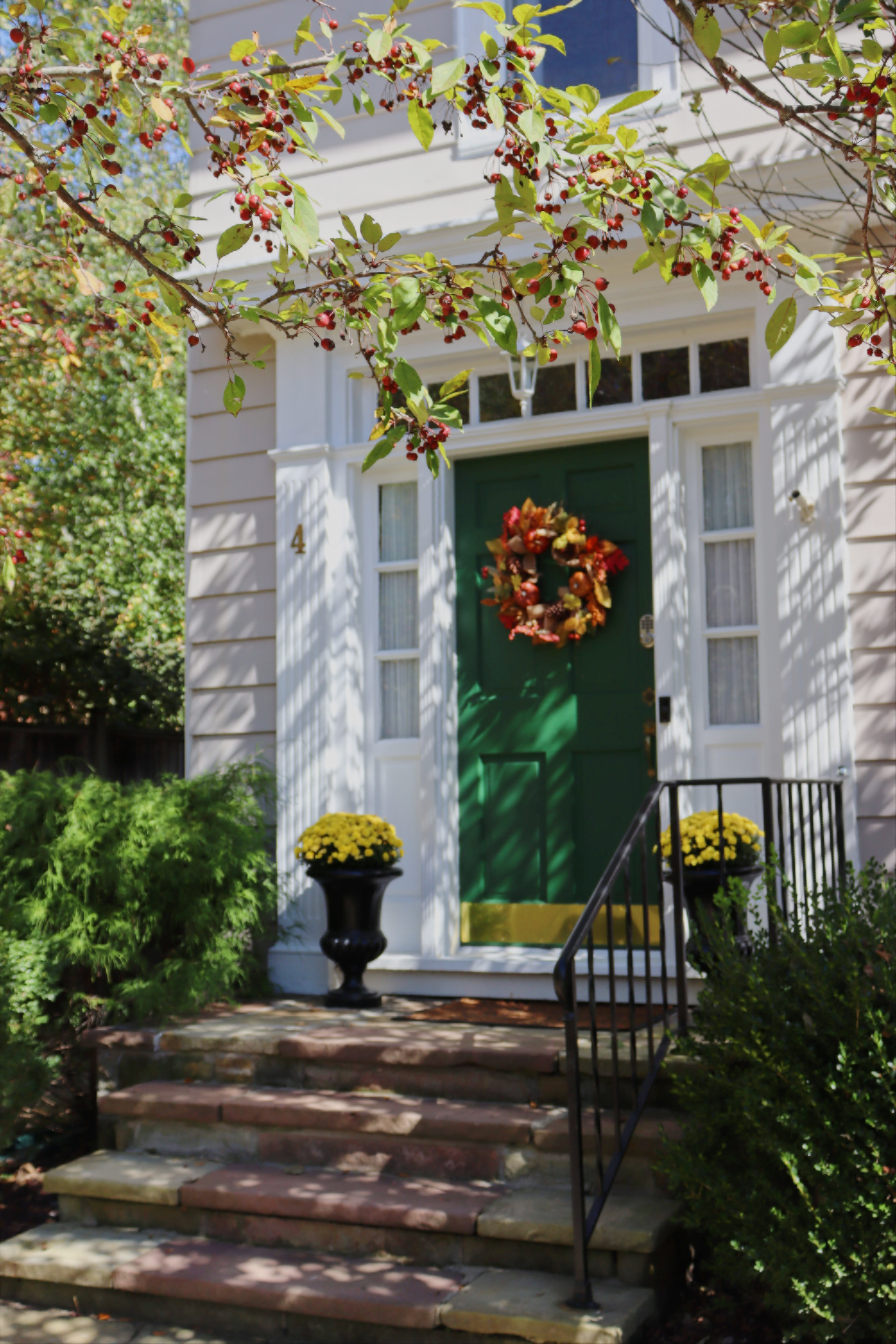 A Welcome Stay - Green door