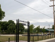 Shellmar Park sign.